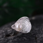 Leaf Silver white Gold plated Ring with pearl